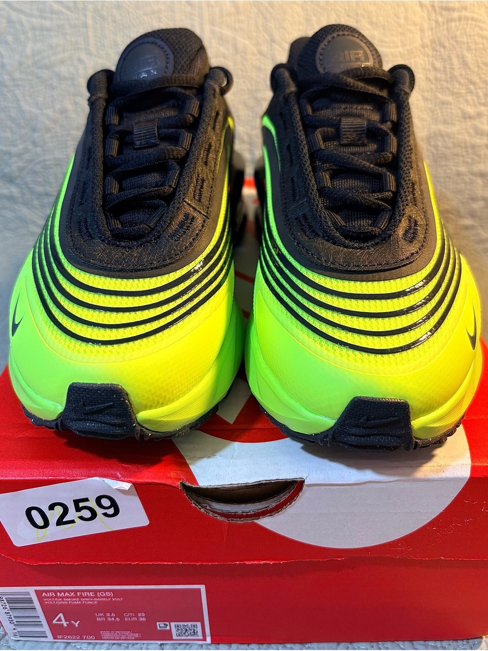 Nike Air Max Fire, Youth Size 4, Brand New in Box, 100% Authentic - Picture 5 of 8